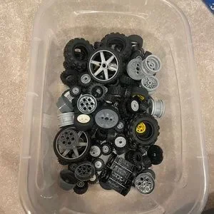 Small lego wheels 2025